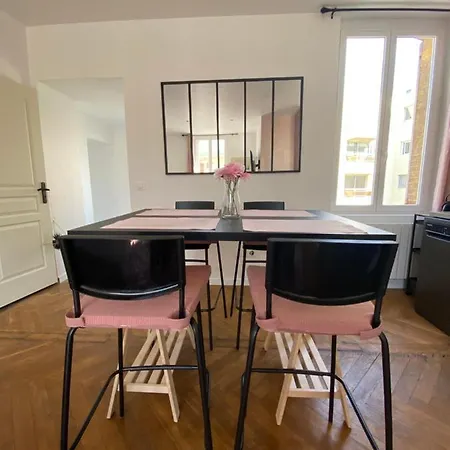 Pink Cosy Apartment *