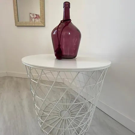 Pink Cosy Apartment Louviers